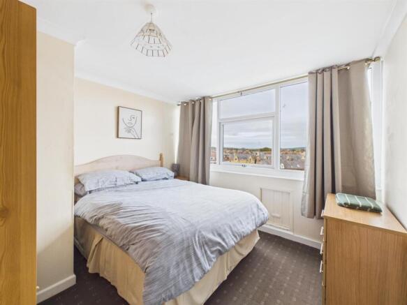 Bedroom: