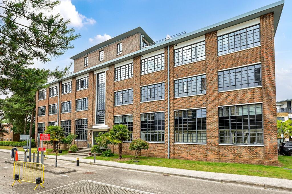 Main image of property: O'Gorman Avenue, Farnborough, GU14