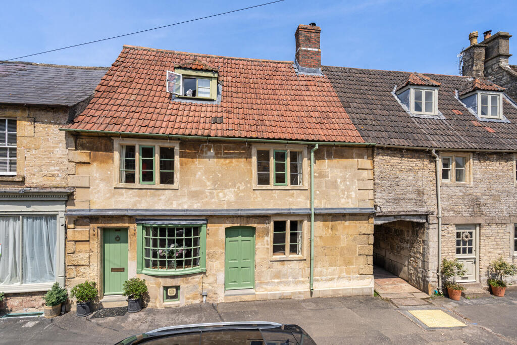 Main image of property: High Street, Marshfield, SN14