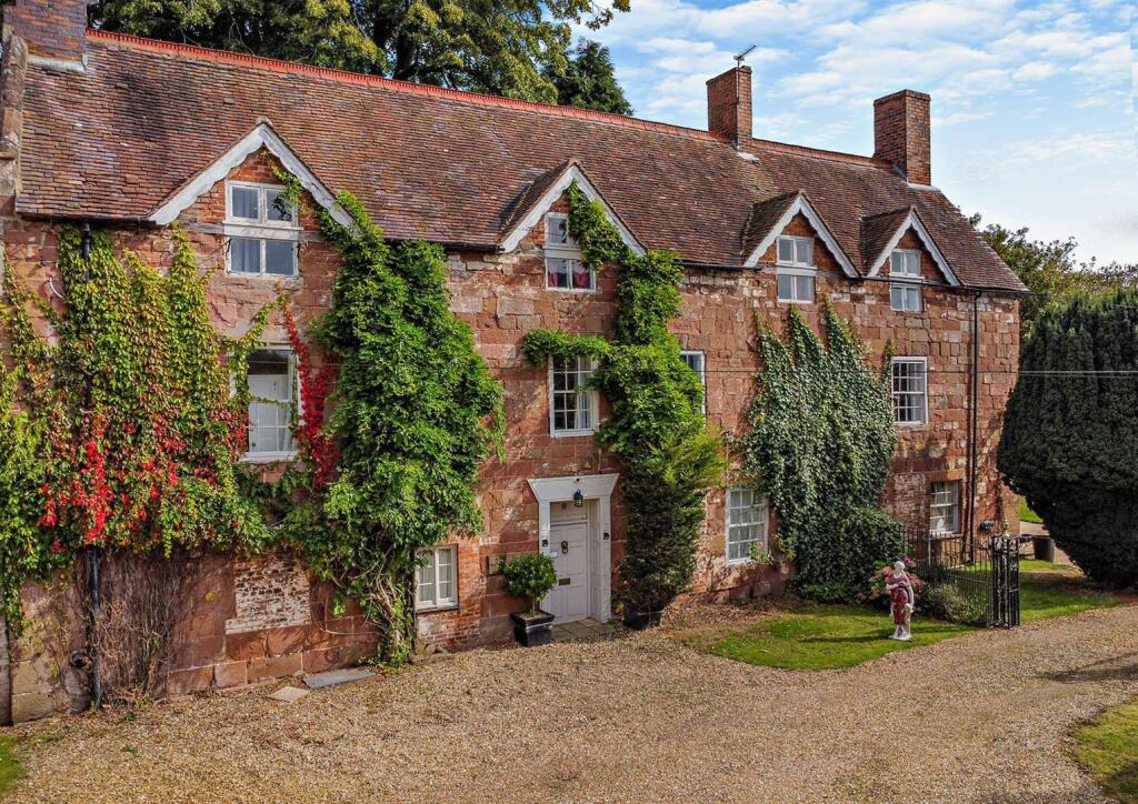 Main image of property: Manor House, Manor, Shifnal