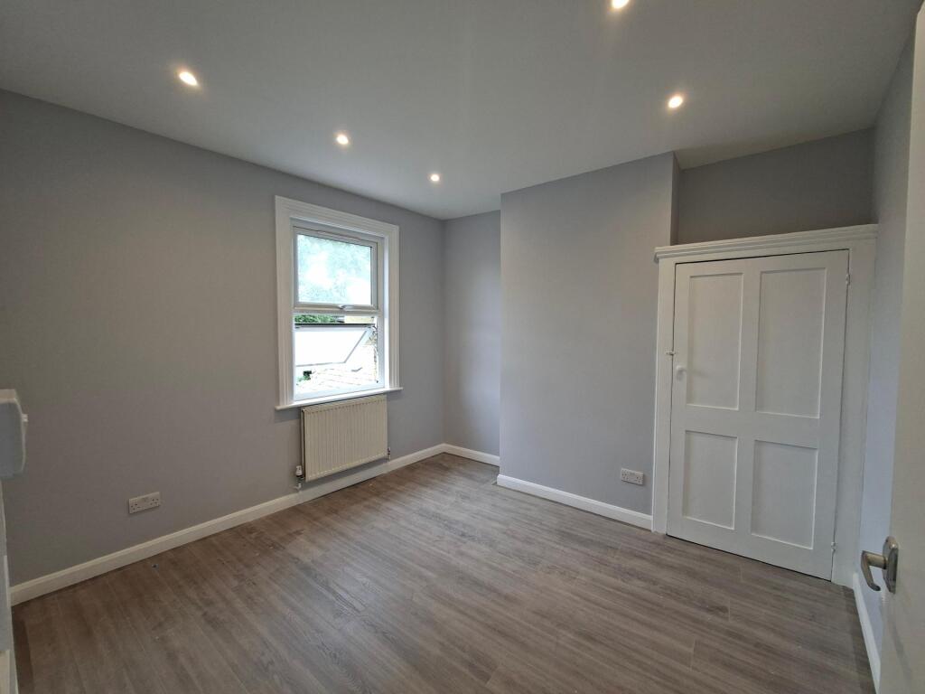 2 bedroom terraced house for rent