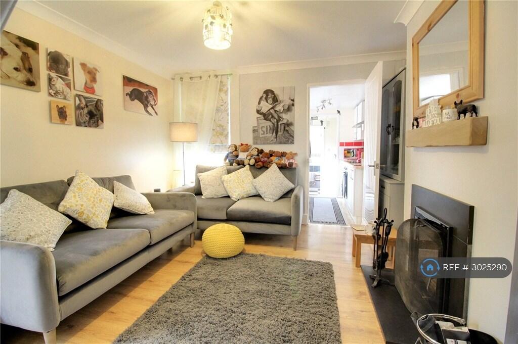 House in Rushmoor, Hampshire - View 2