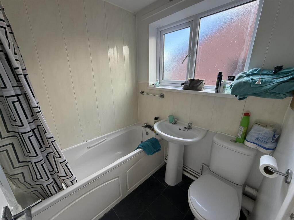 Apartment in Derby - More