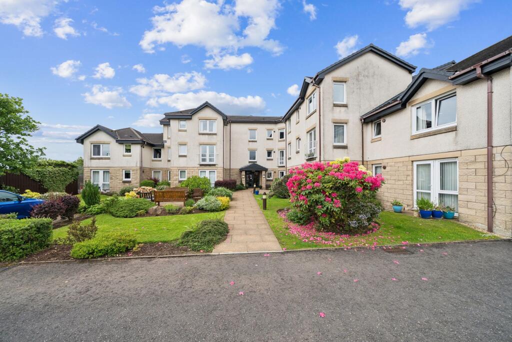 Main image of property: Flat 1 Kings Court, West King Street, Helensburgh, G84 8EF