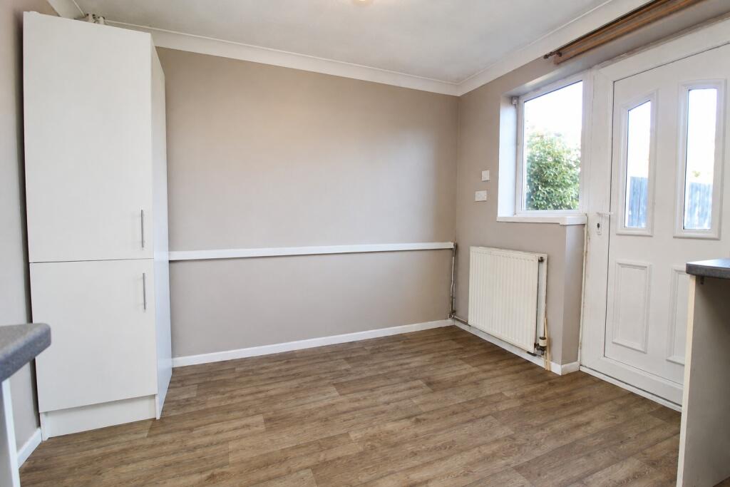 House in Hull - View 5