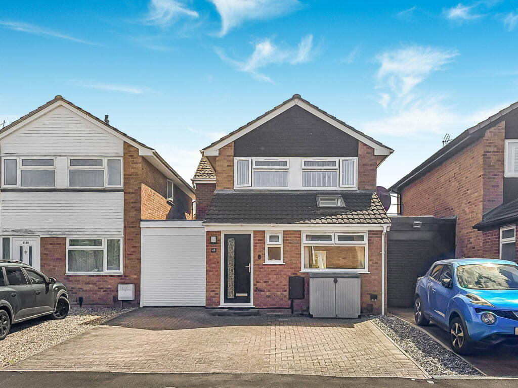 Main image of property: Dimore Close, Hardwicke, Gloucester, GL2 4QQ