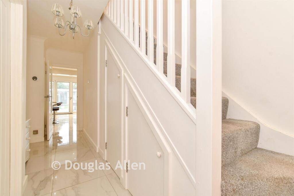 Main image of property: Hunts Mead, Billericay, Essex