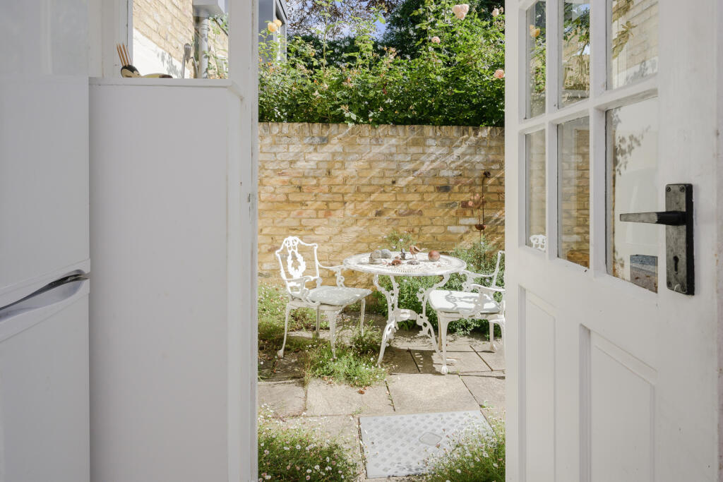 Denmark Road, Wimbledon, SW19 - View 6