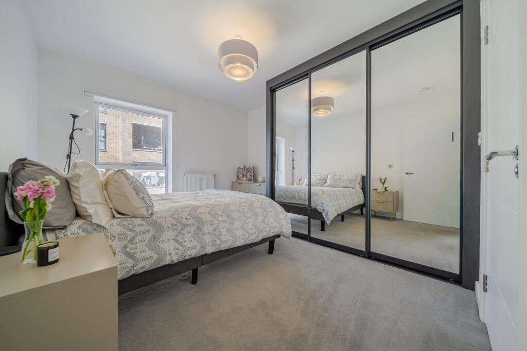 Apartment in London, Royal Borough of Greenwich - View 4