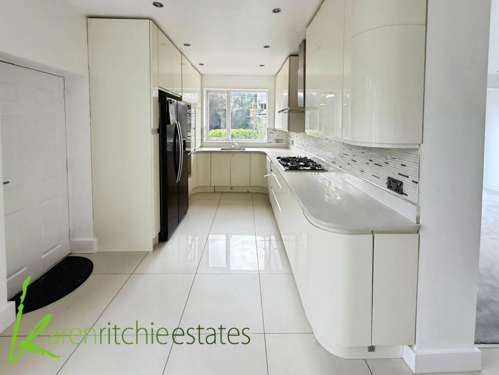 Albert Road West, Bolton photo 5