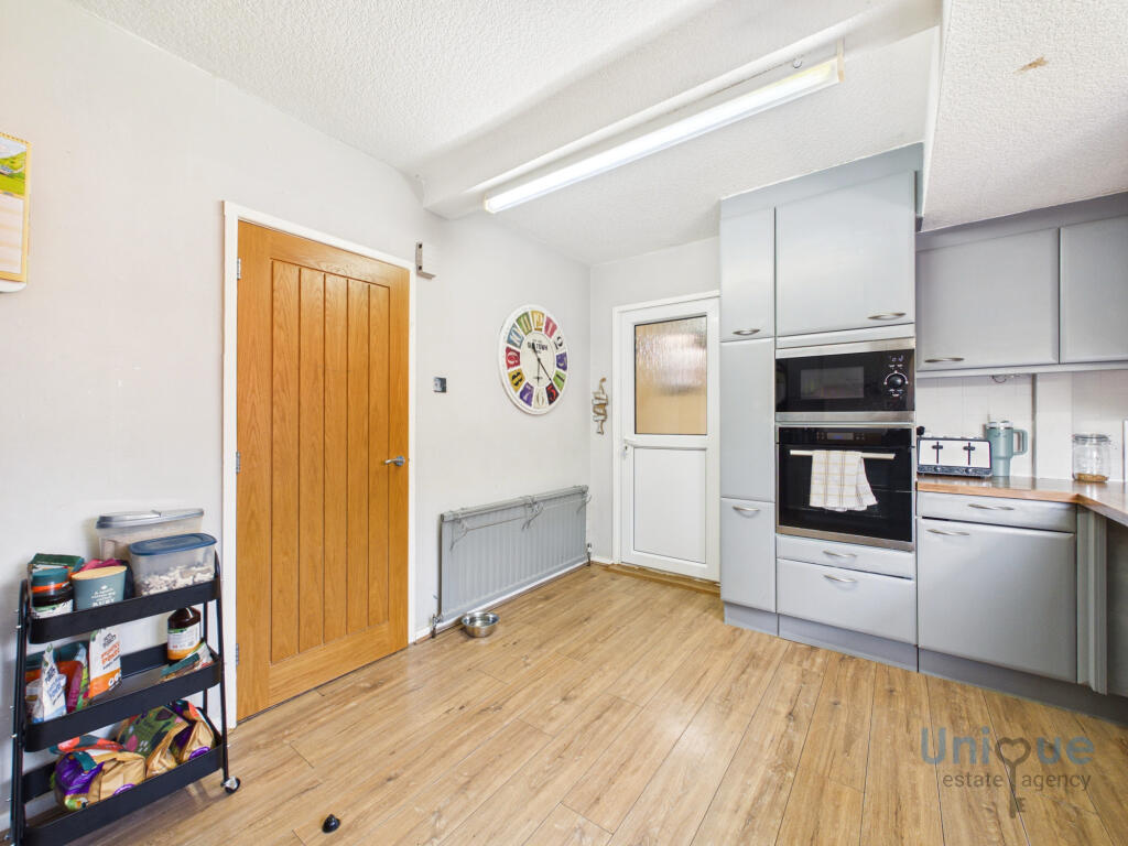 House in Fylde, Kirkham - More