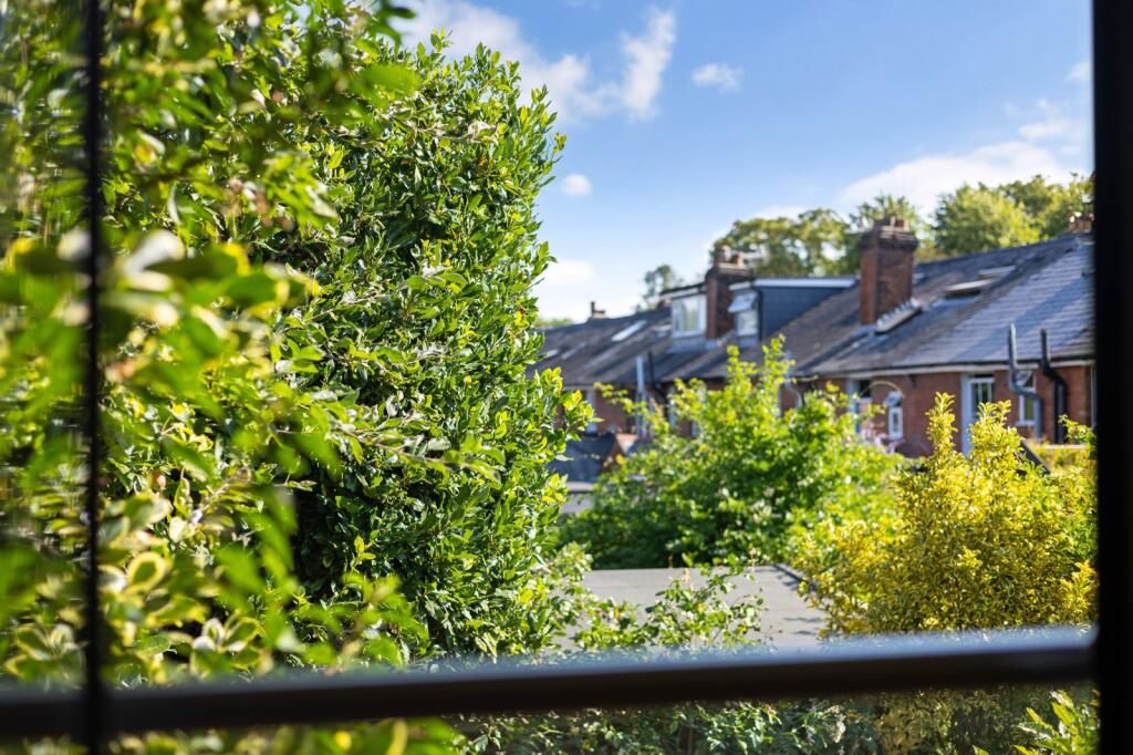 Apartment in Southampton - View 5