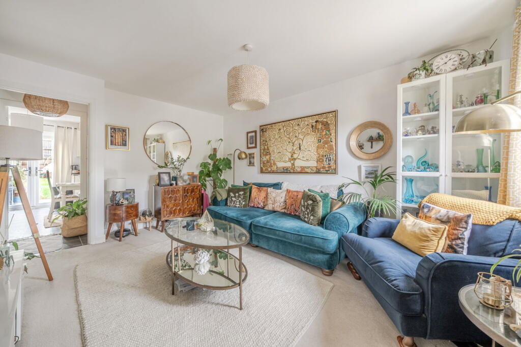 House in Salisbury - View 2
