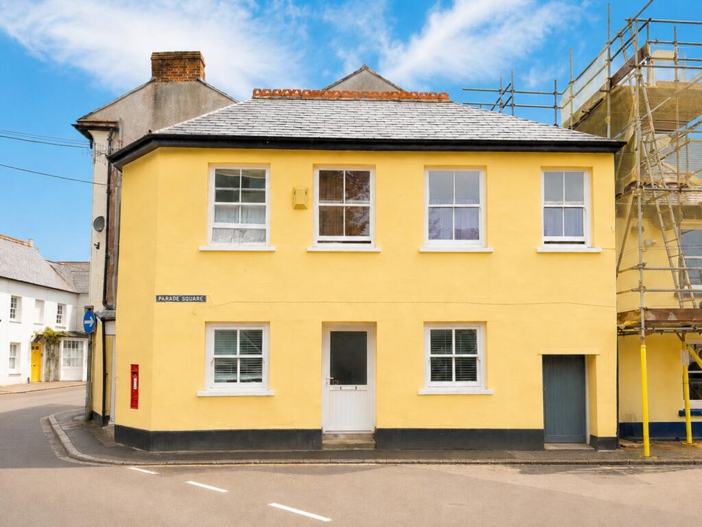 Main image of property: Two One Bedroom Apartments For Sale, Parade Square, Lostwithiel, Cornwall, PL22