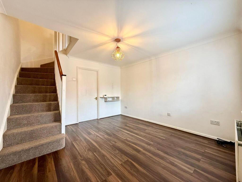 House in Streatley, Central Bedfordshire - View 3