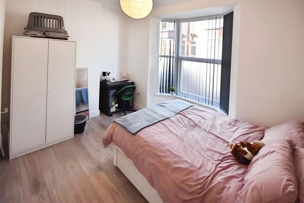 House in Exeter - View 4