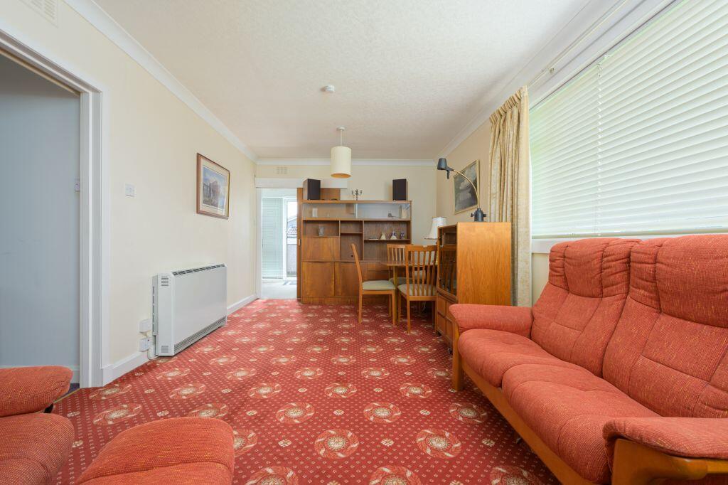 House in Dunfermline, Fife - View 4