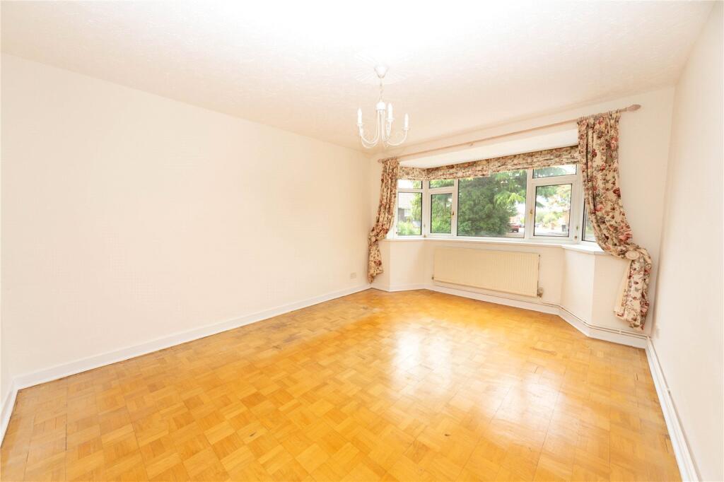 Apartment in Cardiff, Penylan - View 5