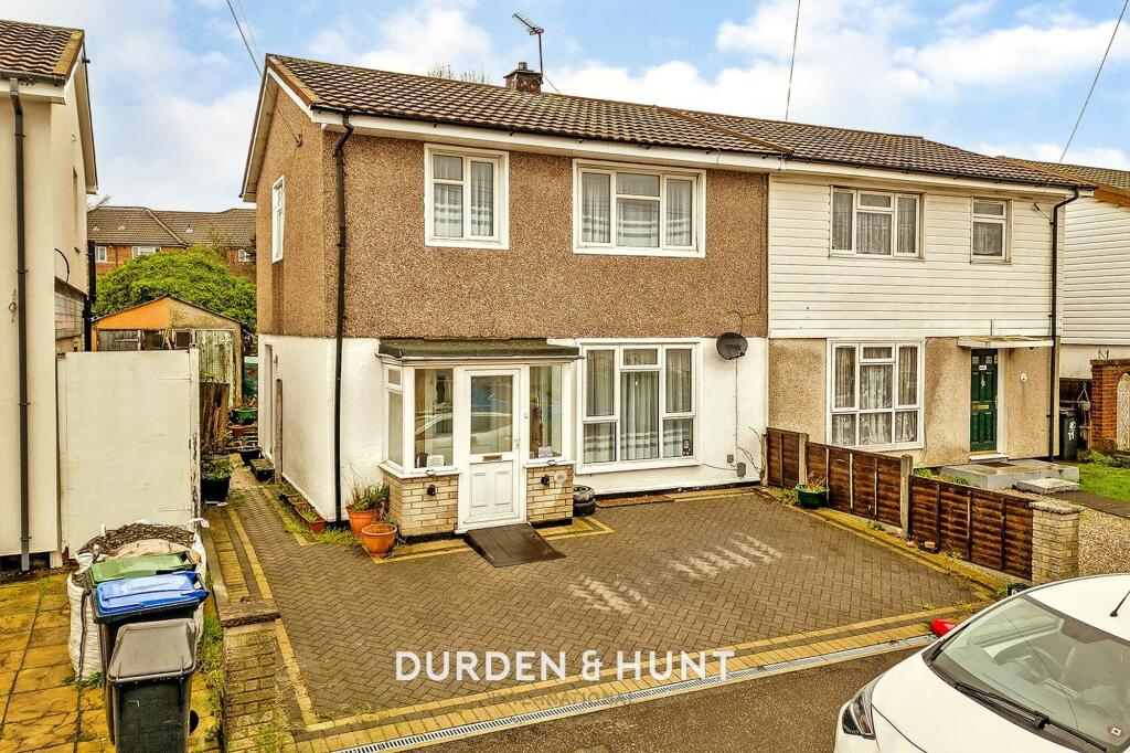 Main image of property: Barfields, Loughton, IG10