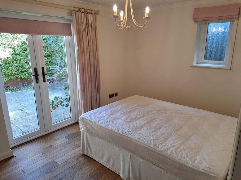 Park View Road, Four Oaks, Sutton Coldfield, B74 - More