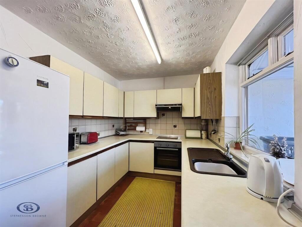House in Congleton, Lower Heath, Buglawton - More