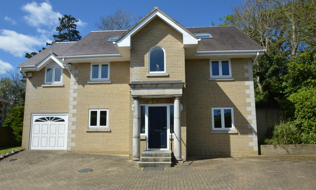 Main image of property: RYDE