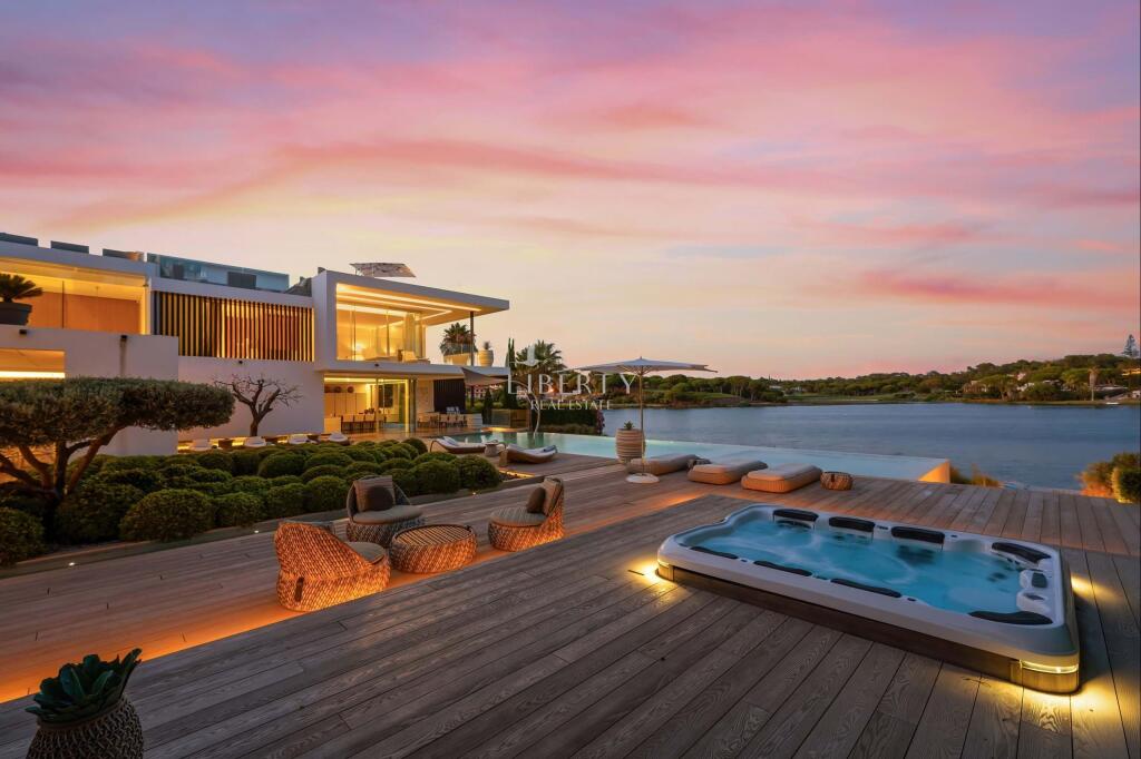 Main image of property: Algarve, Quinta Do Lago