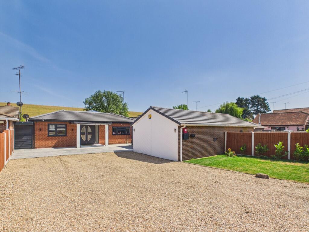 Main image of property: Coppermill Road, Wraysbury, Berkshire, TW19