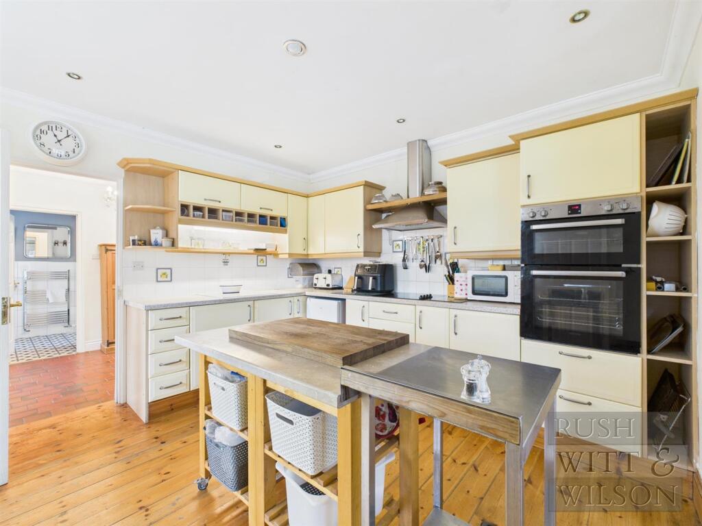 Parsonage Lane, Westfield photo 4