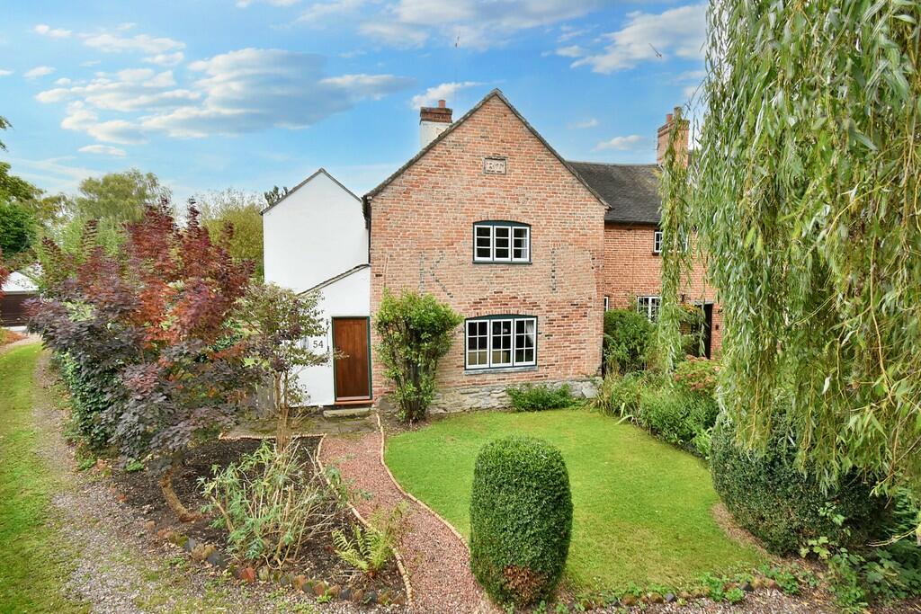 3-bed terraced on Main Street, Walton-on-Trent, £495,000
