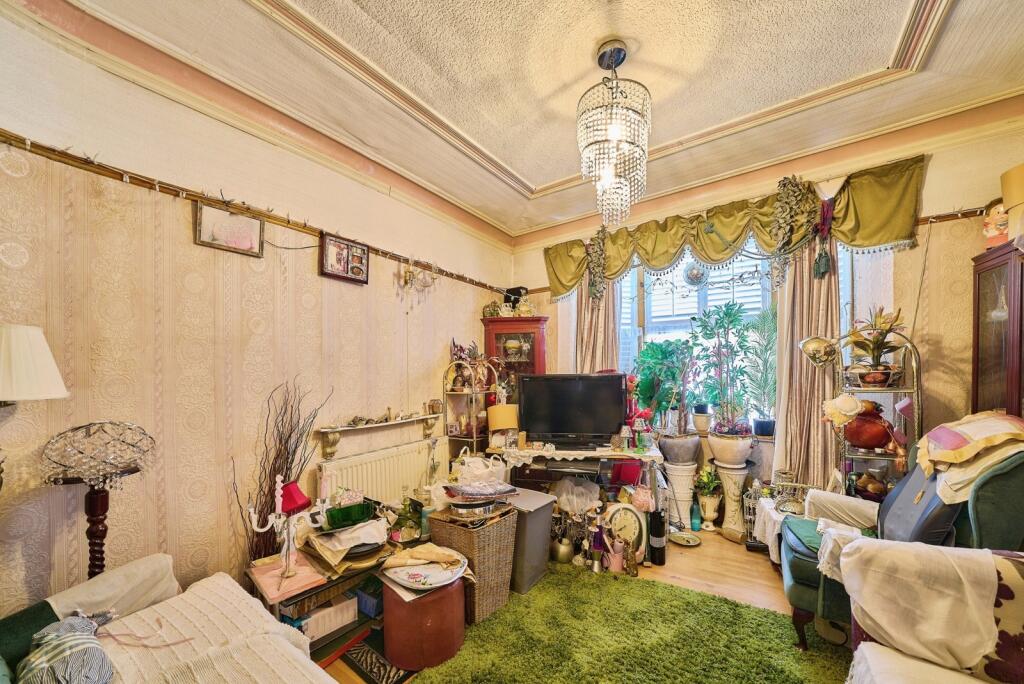 House in London, West Ham - View 5