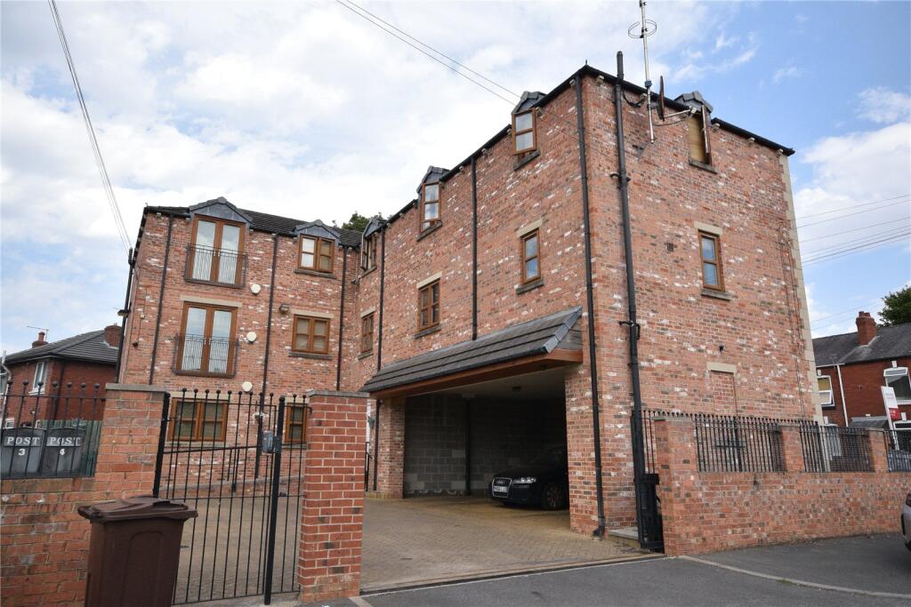 Main image of property: 1 Snowden House, Homestead Drive, Wakefield, West Yorkshire