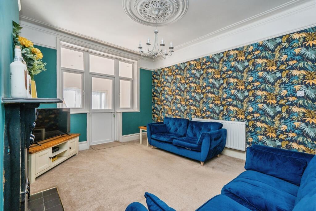 Apartment in Portsmouth - View 5