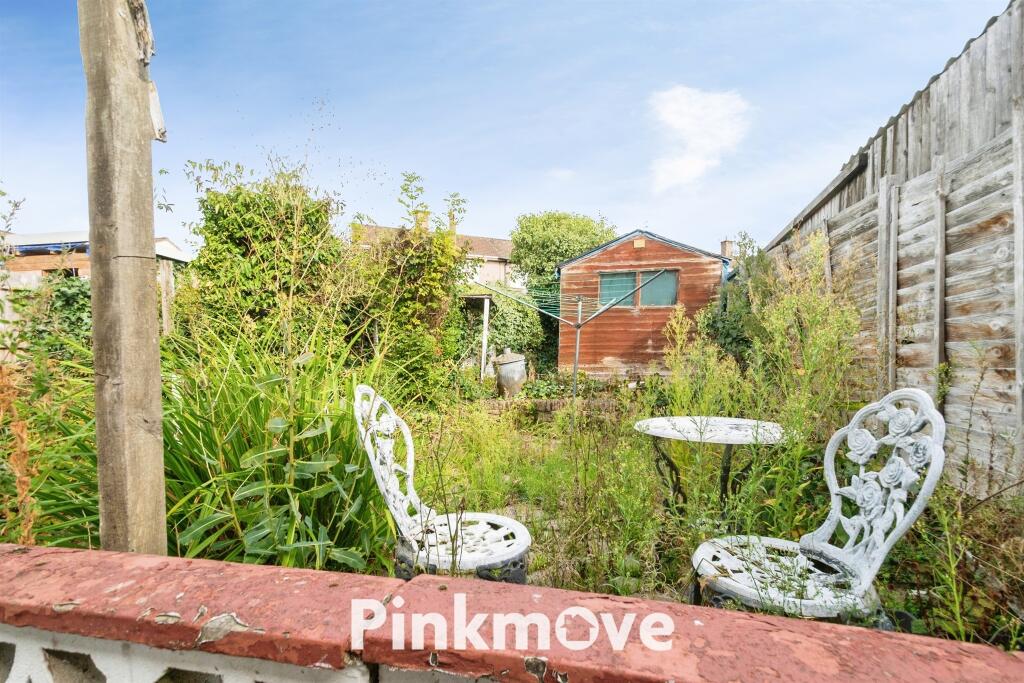 House in Newport, Ringland - View 5