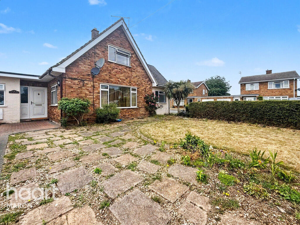 Main image of property: The Rowans, Doddington