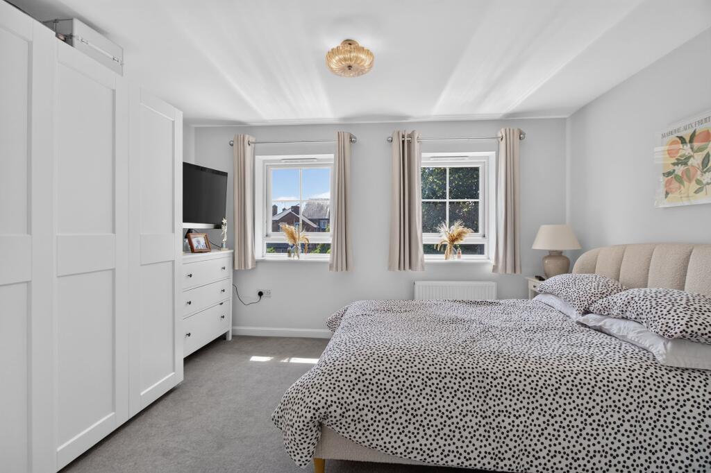 House in Worcester, Worcestershire - View 4