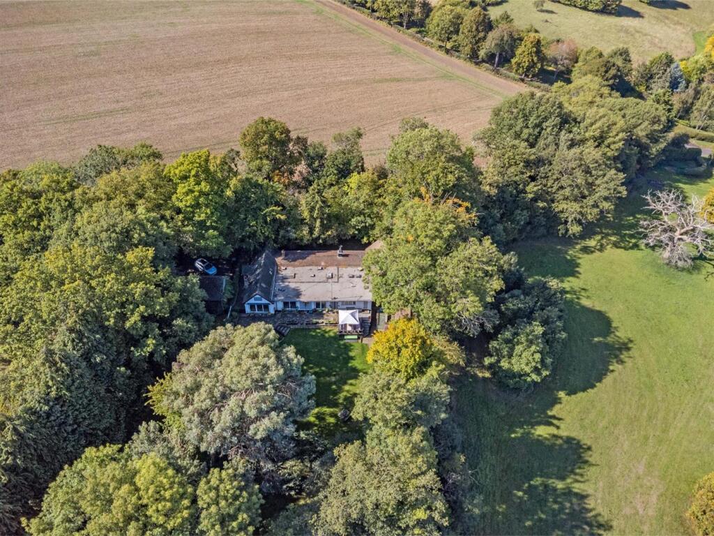 Main image of property: TOMS HILL, CHANDLERS CROSS, SARRATT, RICKMANSWORTH, WD3