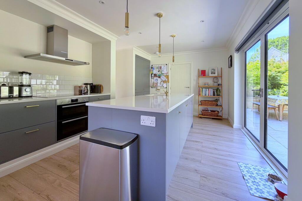 House in Batheaston, Bath and North East Somerset - View 3