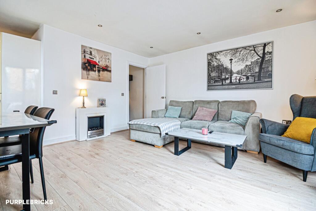 Apartment in Manchester - View 4