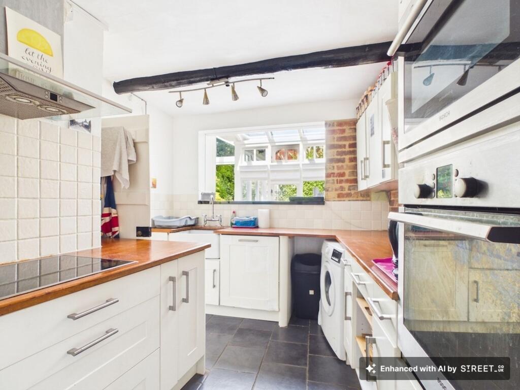 George Street, Kingsclere, RG20 photo 4