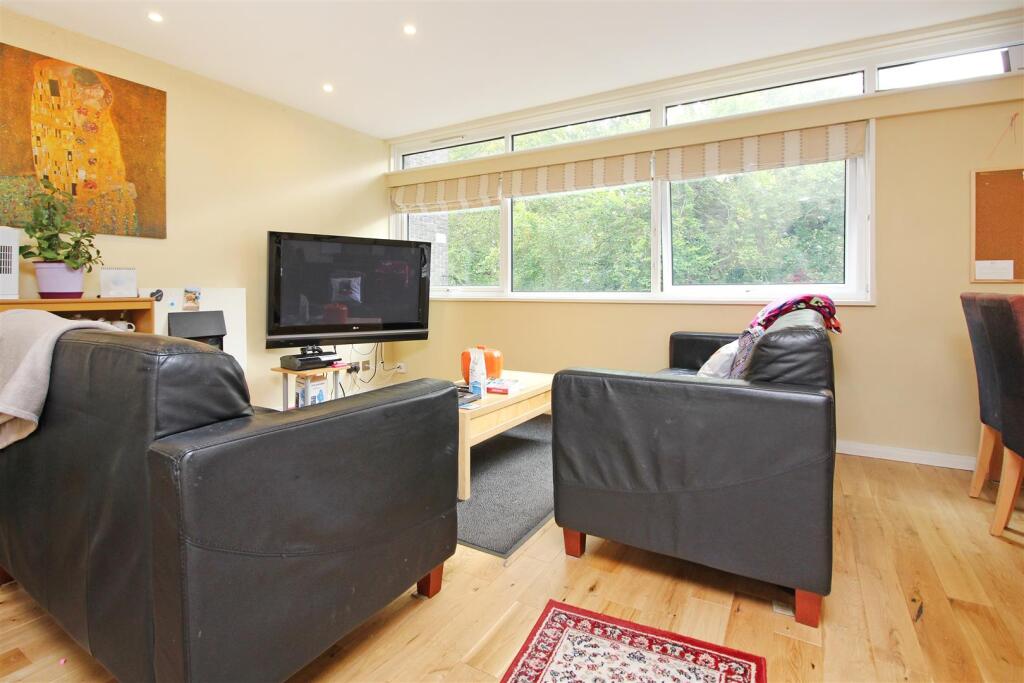 Main image of property: New Dover Road, Canterbury, Kent, CT1