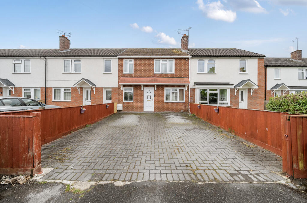 Main image of property: Wolsely Avenue, Park South, Swindon, SN3