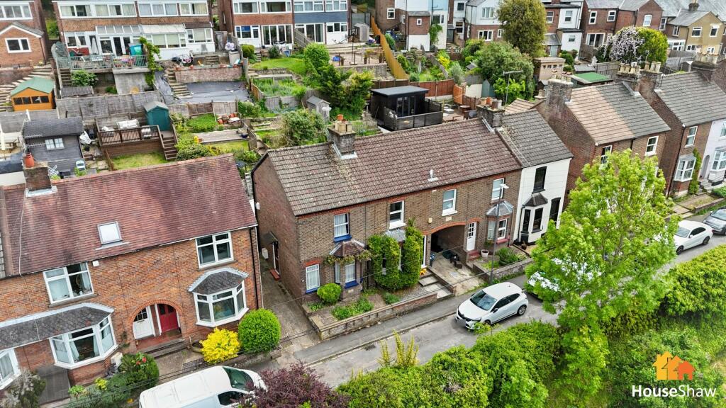 2-bed semi-detached on Kirtle Road, Chesham, HP5, £400,000
