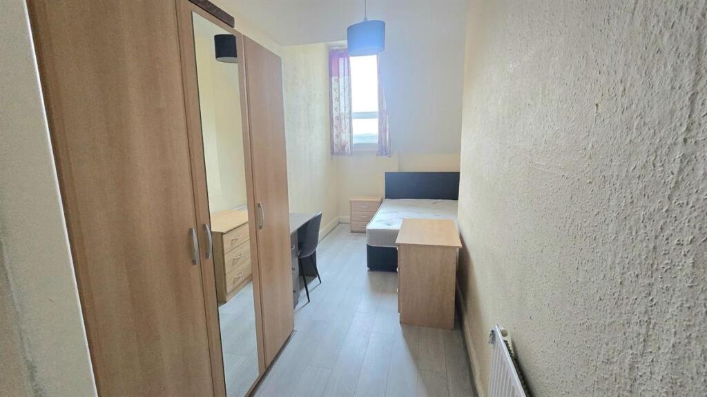 1 bedroom house for rent