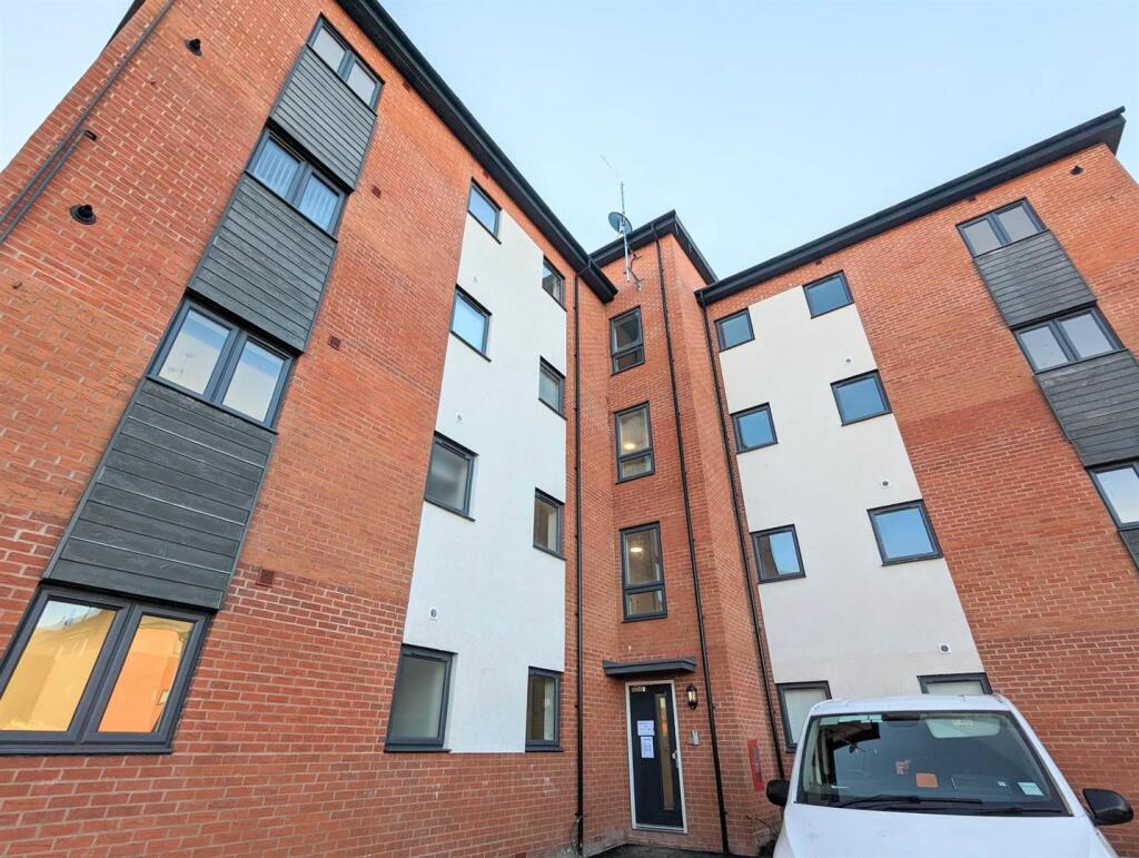 Main image of property: Ascot Way, Longbridge, Birmingham