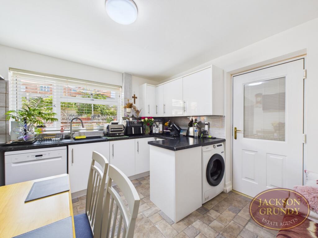 House in Kingsthorpe - View 3