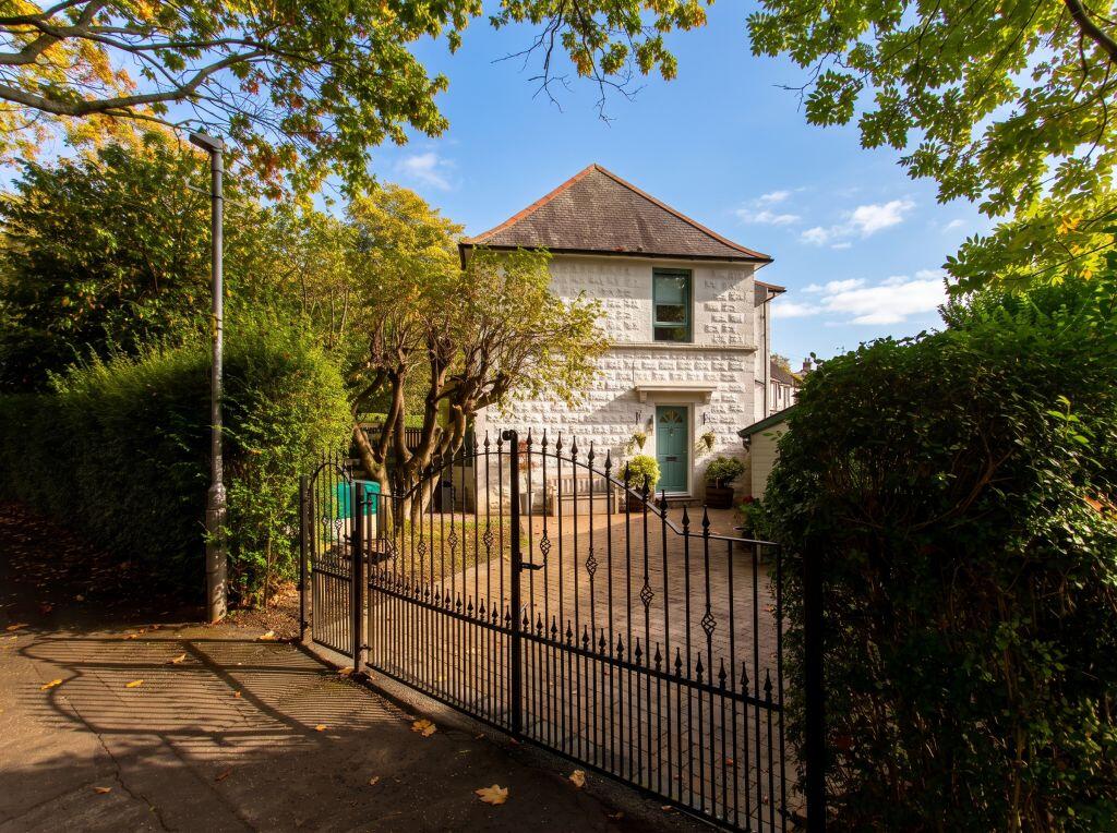 Main image of property: 5 Balloch Gardens, Glasgow, G52 1JQ