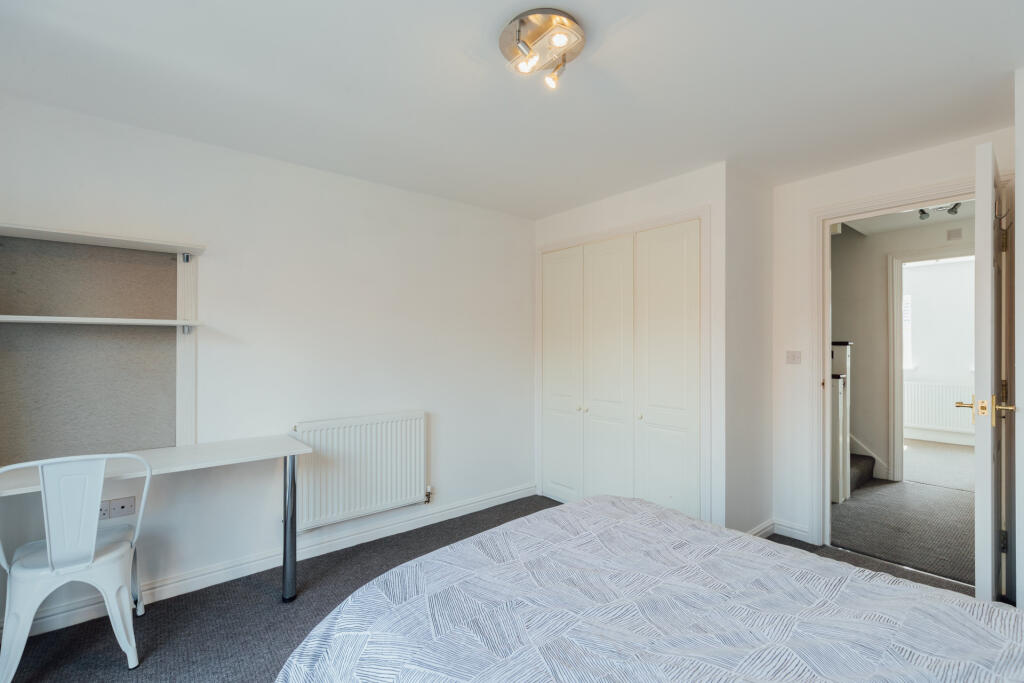 House in Leicester - More