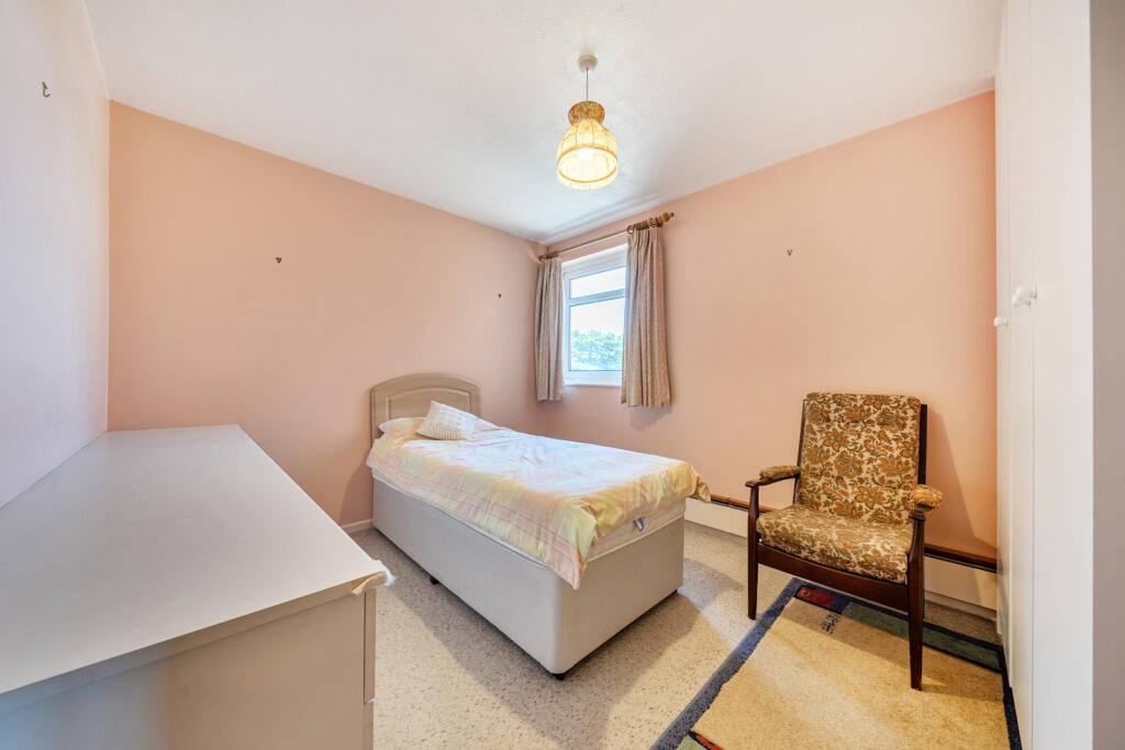 Green Acres, The Crescent, Sidcup - View 6