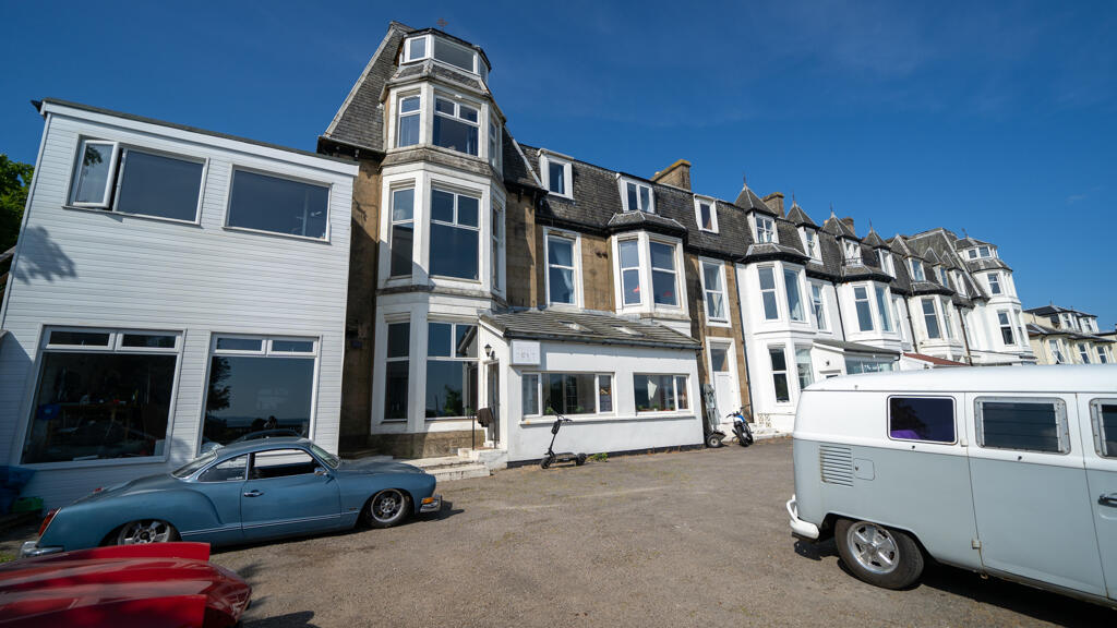 Exclusive Use / Self-Catering Accommodation, 54, Victoria Parade, Dunoon, PA23 7HU photo 2